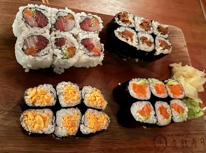 Blue Ribbon Sushi Bar & Grill - Financial District Picture 7