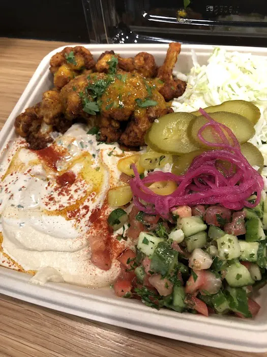 taïm mediterranean kitchen Picture 3