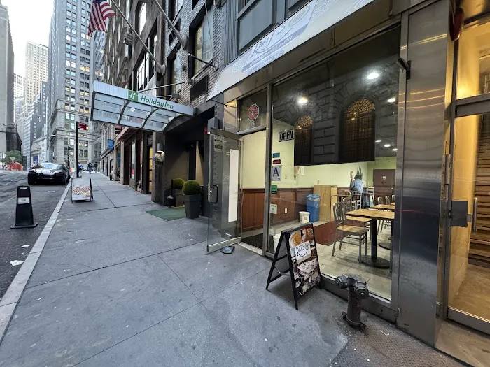 Raj's Indian Kitchen FiDi Picture 7