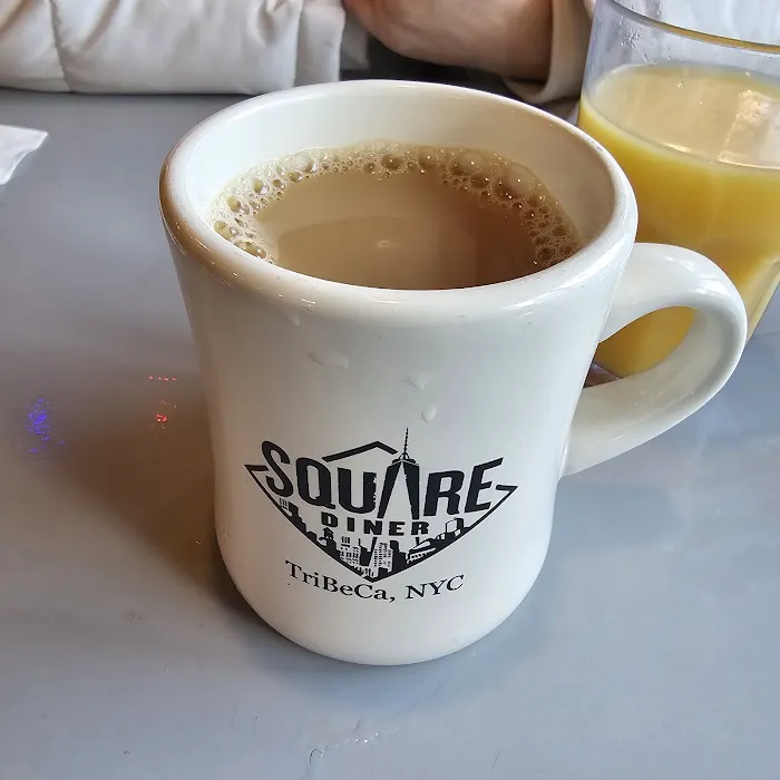 Square Diner Picture 6