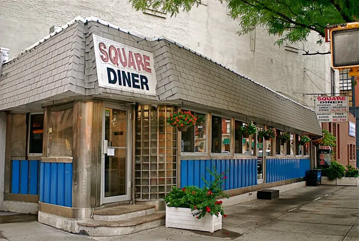 Square Diner Picture 10