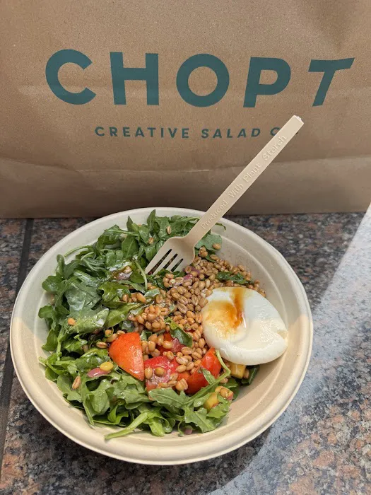 Chopt Creative Salad Co. Picture 1