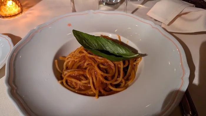 Sant Ambroeus Brookfield Picture 7