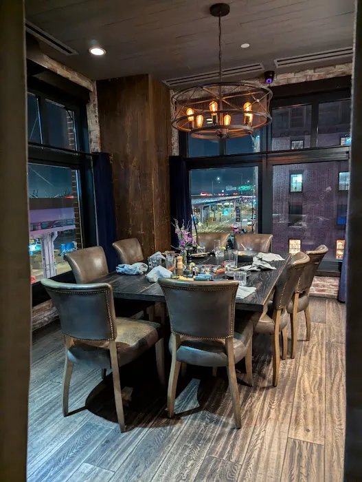 The Tuck Room Picture 7
