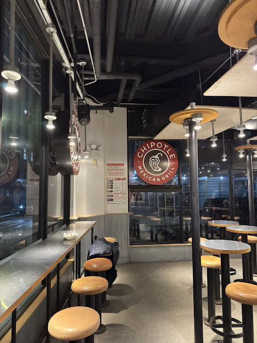 Chipotle Mexican Grill Picture 4