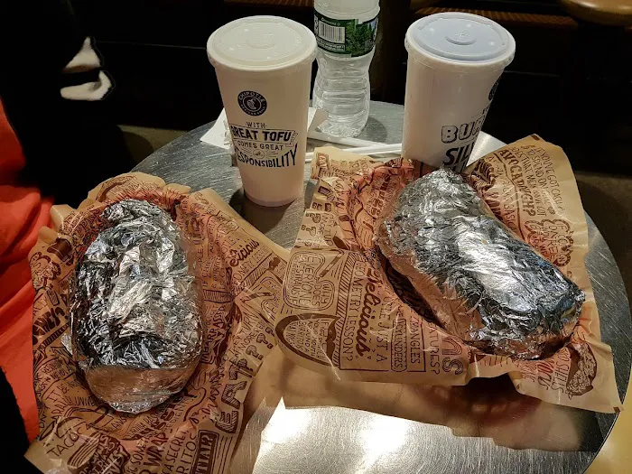 Chipotle Mexican Grill Picture 6