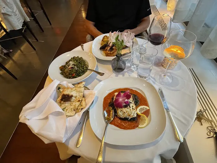 Tamarind Tribeca Picture 7