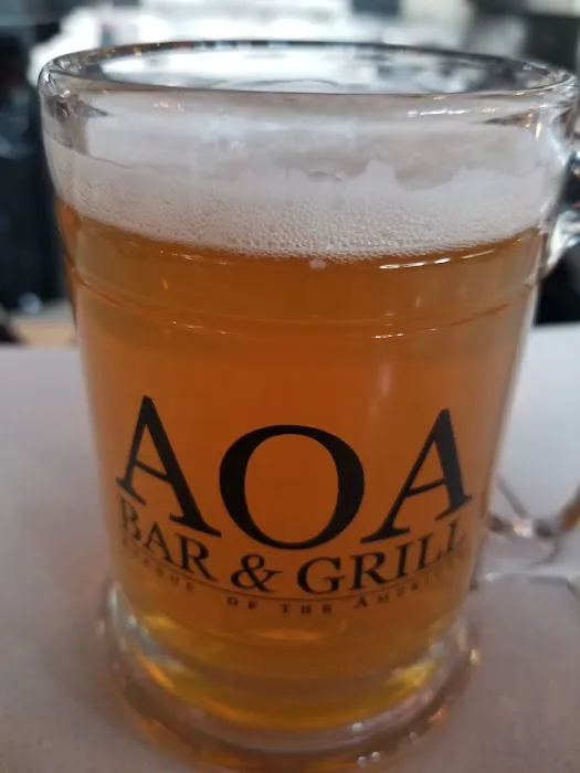 AOA Bar & Grill, 35 Avenue of the Americas Picture 4