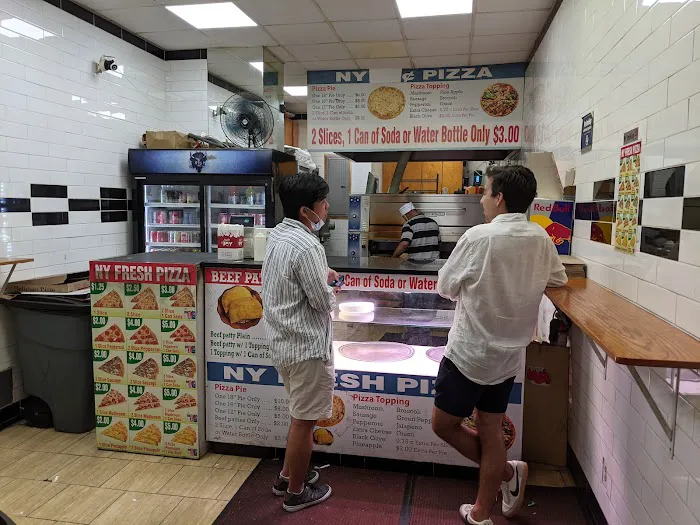 NY 99 Cents Pizza Picture 3
