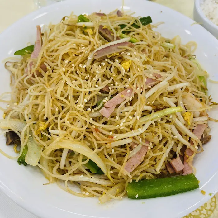 East Season Restaurant Picture 10
