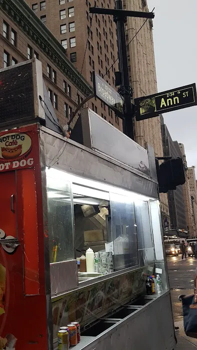 Gyro House Picture 8