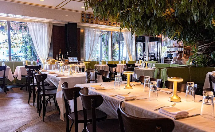 Bistro at Le District Picture 10