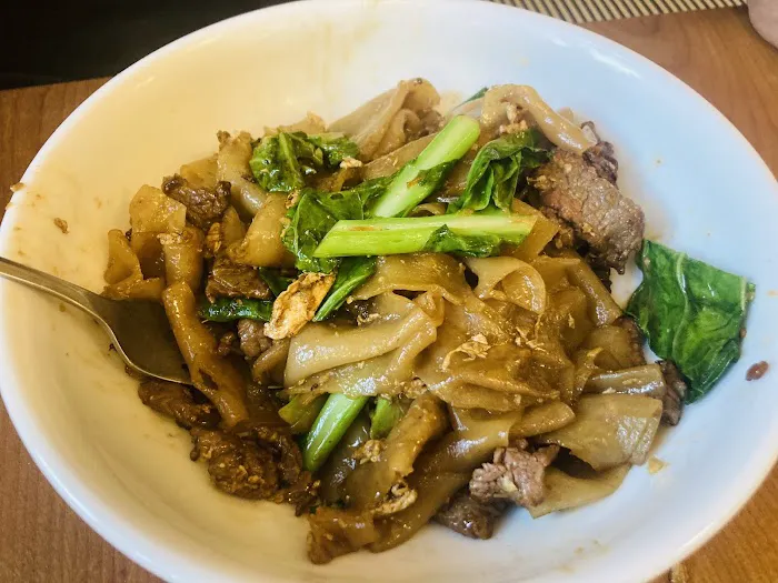 Teakwood Thai Chophouse Picture 1