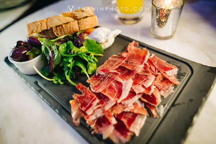 Atrio Wine Bar & Restaurant Picture 10