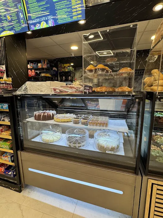 LE JARDIN CAFÉ & DELI Picture 10
