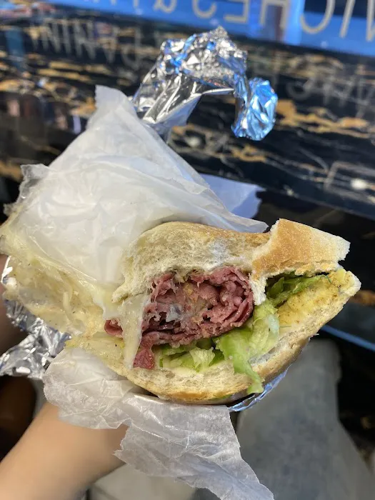 LE JARDIN CAFÉ & DELI Picture 2