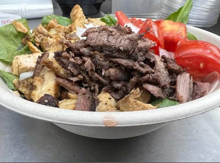 Moe Eats NYC Picture 4