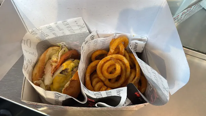 Black Burger Picture 1