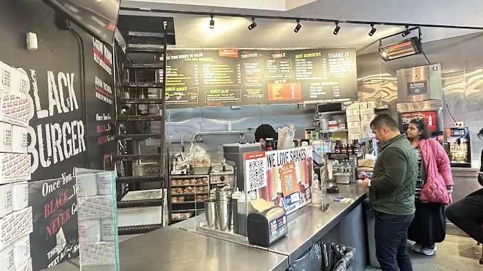 Black Burger Picture 4