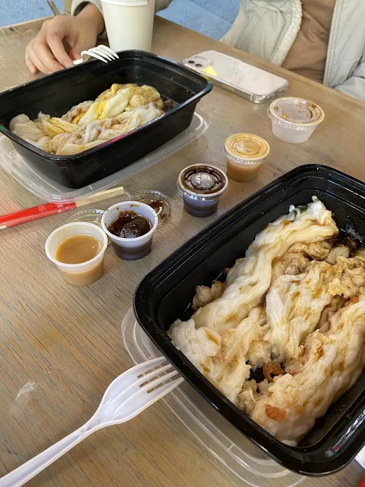Tonii's Fresh Rice Noodle Picture 3
