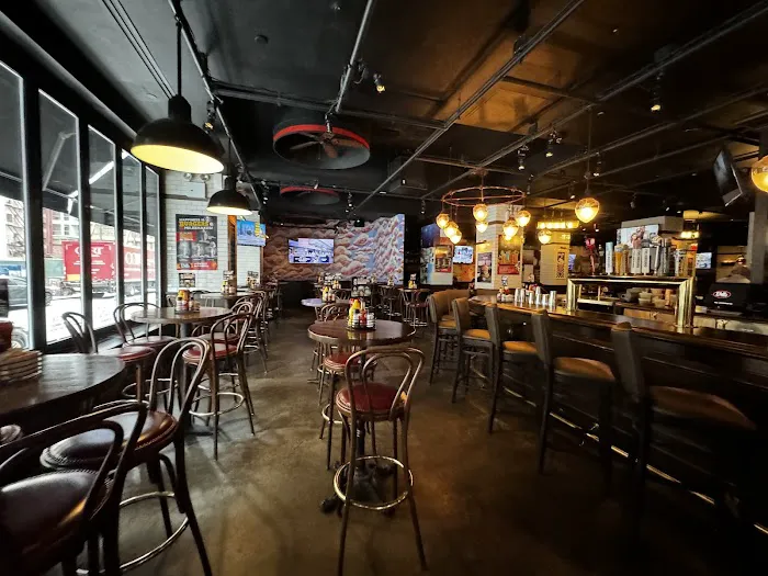 Bill's Bar & Burger Picture 8
