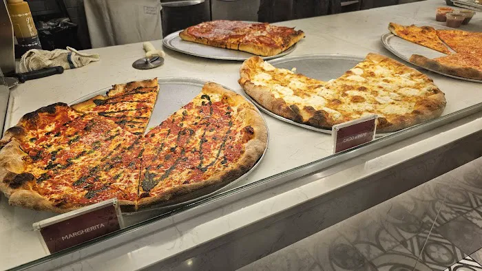 Siena Pizza Picture 3