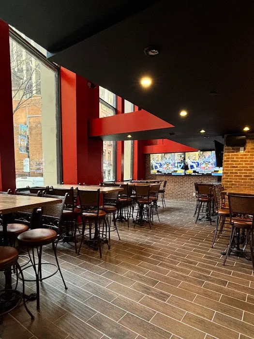 Continental Sports Lounge Picture 1