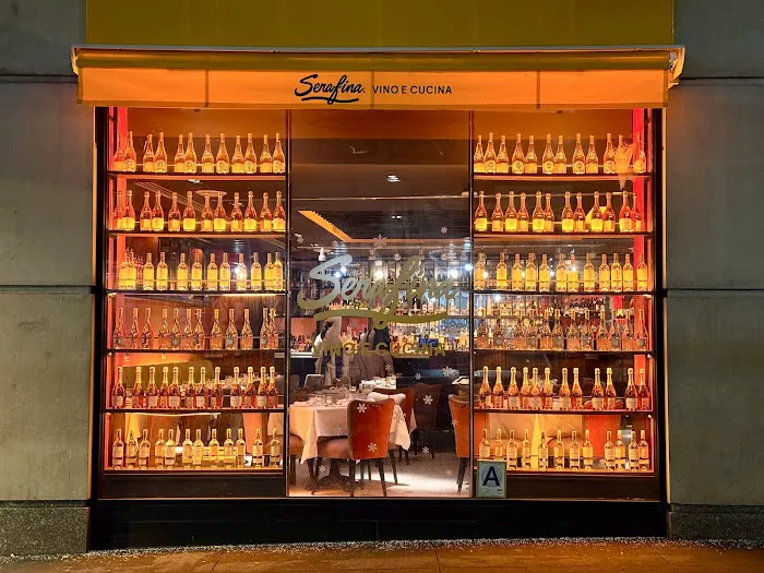 Serafina Financial District Picture 5