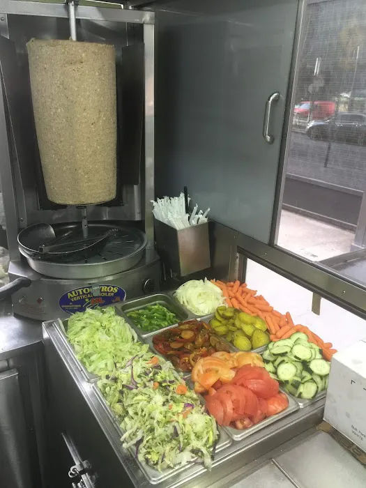 NEW YORK BEST HALAL FOOD Picture 2