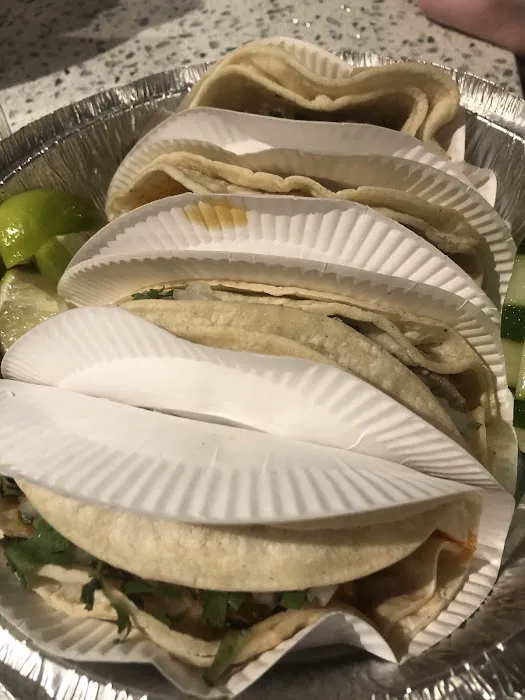 Tacos Cholula Food Truck Picture 5
