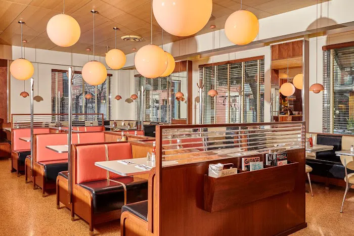 Soho Diner Picture 2
