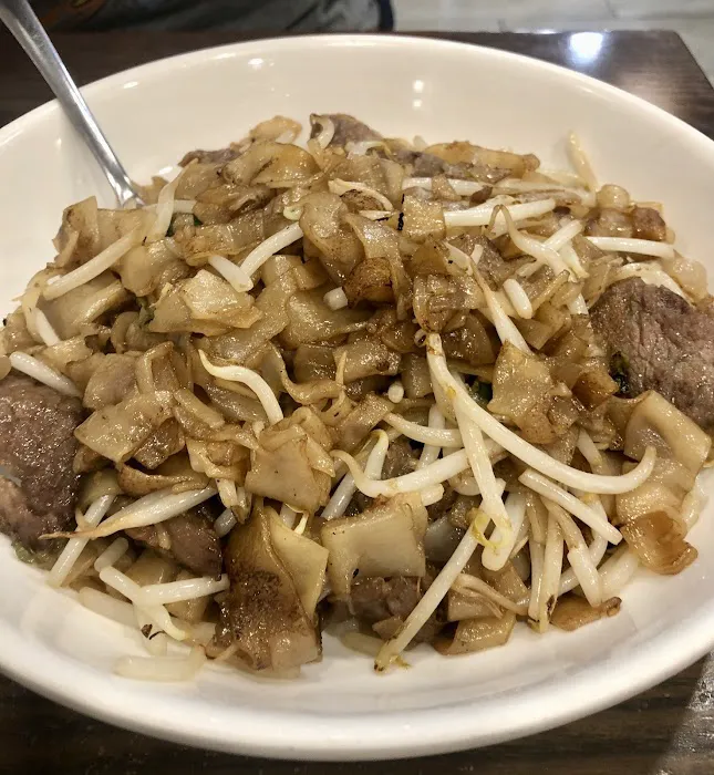 Ming Wong Picture 5