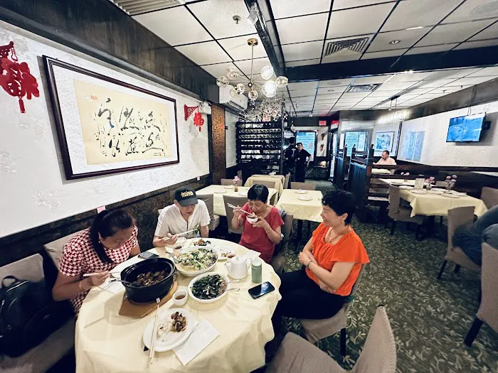 Sichuan Hot Pot Cuisine Picture 4