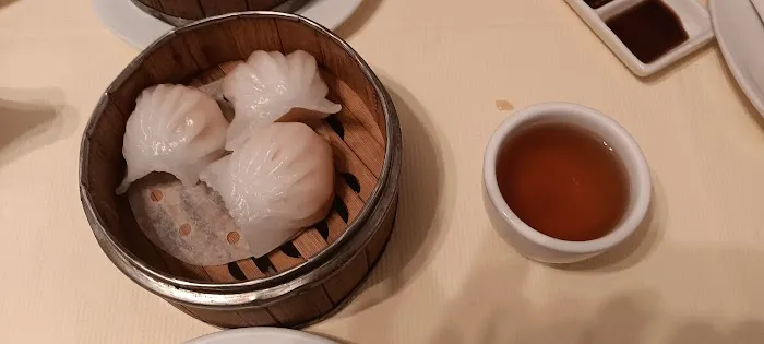 Sichuan Hot Pot Cuisine Picture 1