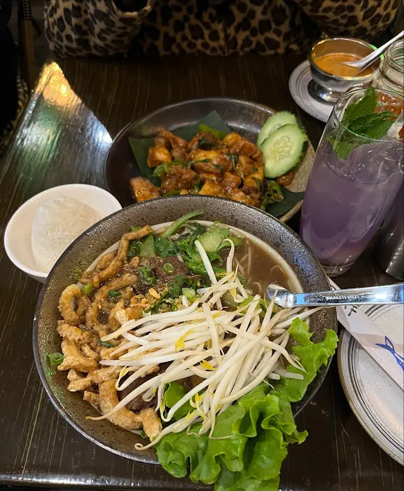Lan Larb Chiang Mai, Soho Picture 6
