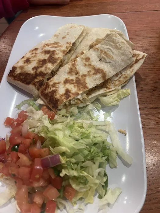El Toro mexican grill Picture 5