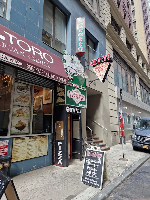 The Grotto Pizzeria Picture 8