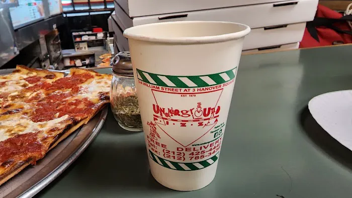 Underground Pizza Picture 2