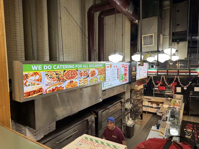 Underground Pizza Picture 5