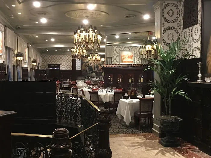 Delmonico's Picture 2