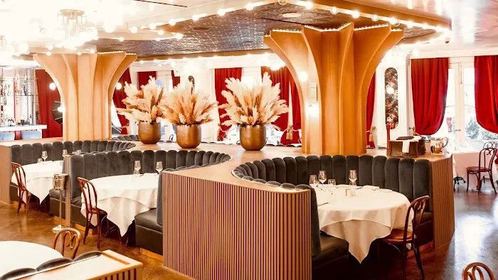 Maison Close Restaurant Picture 1