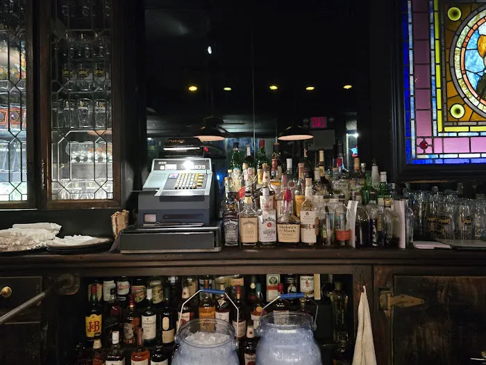 Kenn's Broome Street Bar Picture 2
