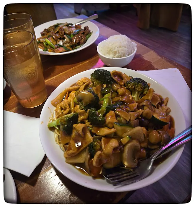 Supreme Restaurant Picture 9