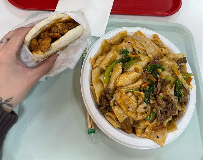 Authentic Xi’an Flavor 西安面馆 Picture 1
