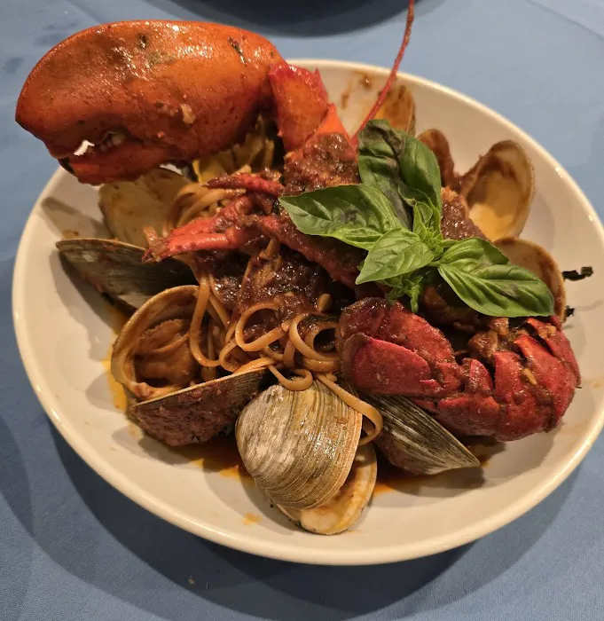 Umbertos Clam House Picture 2