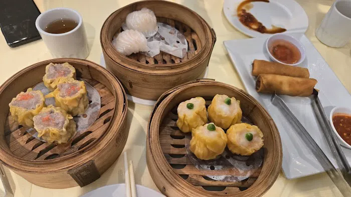 Lady Chow Kitchen Picture 7