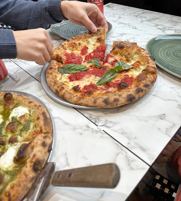 Baby John's Pizzeria Picture 8