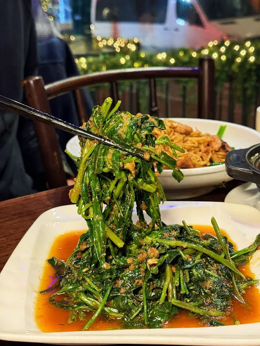 Nyonya Picture 3