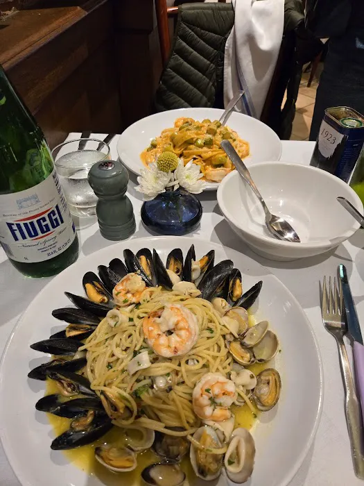 Italian Food Center Picture 3
