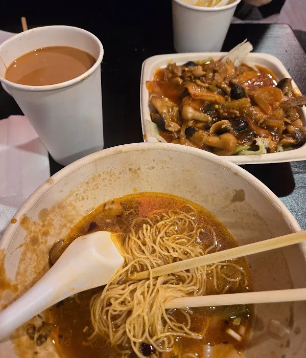 Maxi’s Noodle 3 Picture 9